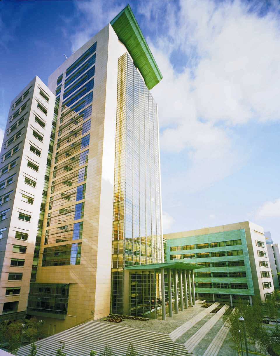 Federal courthouse setting relevant to ICE ankle monitor rules and custody proceedings